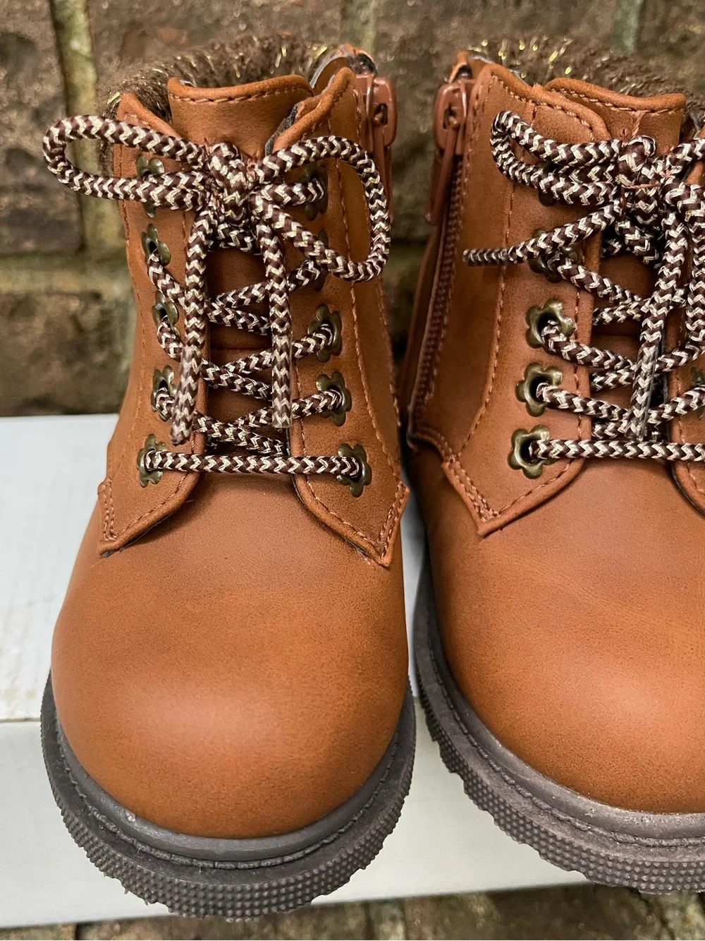 wonder nation Brown Lace Up Ankle Boots Side Zip Kids Size 6 NWOT